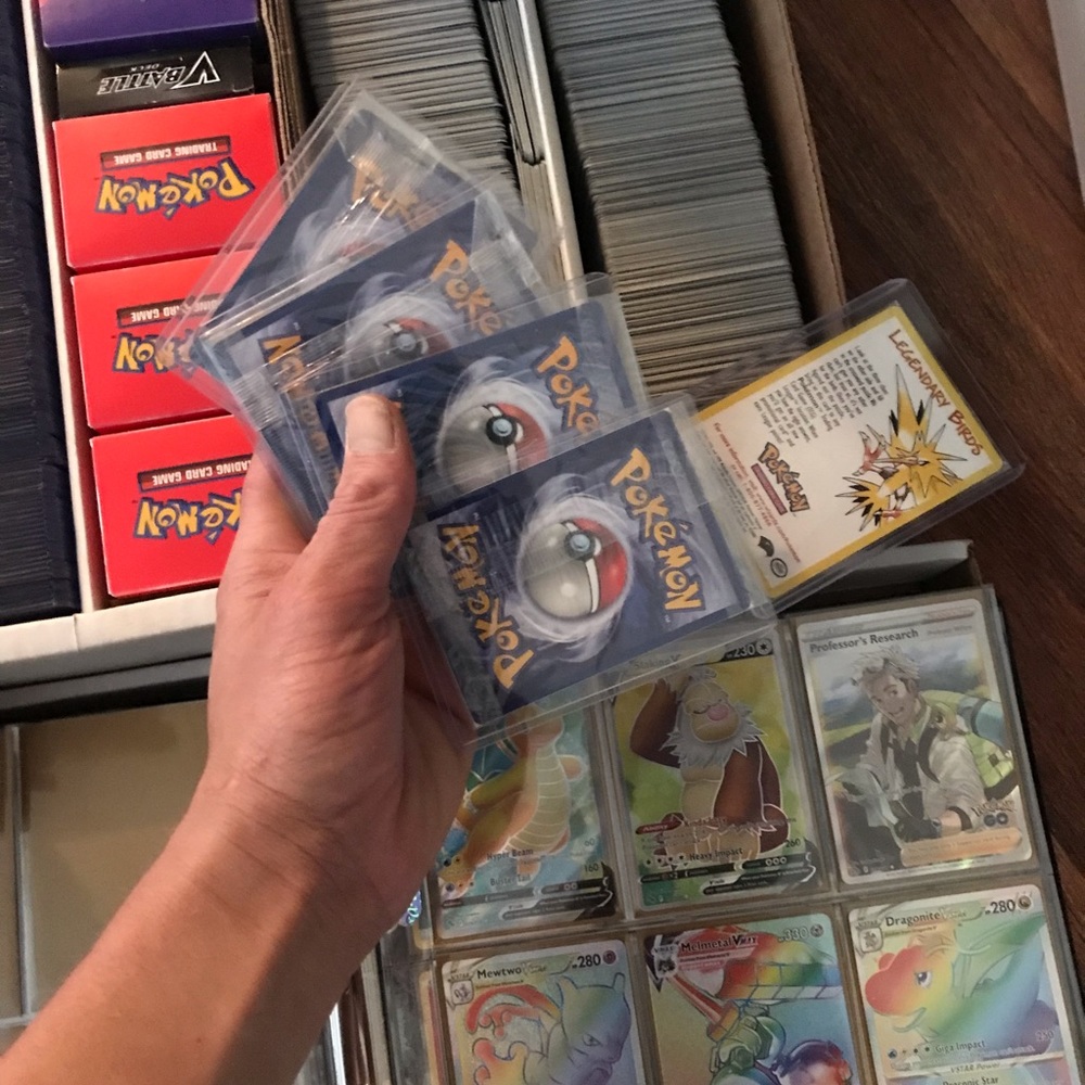 Mainly Pokémon and a bit of magic collection - Picture 6 of 7